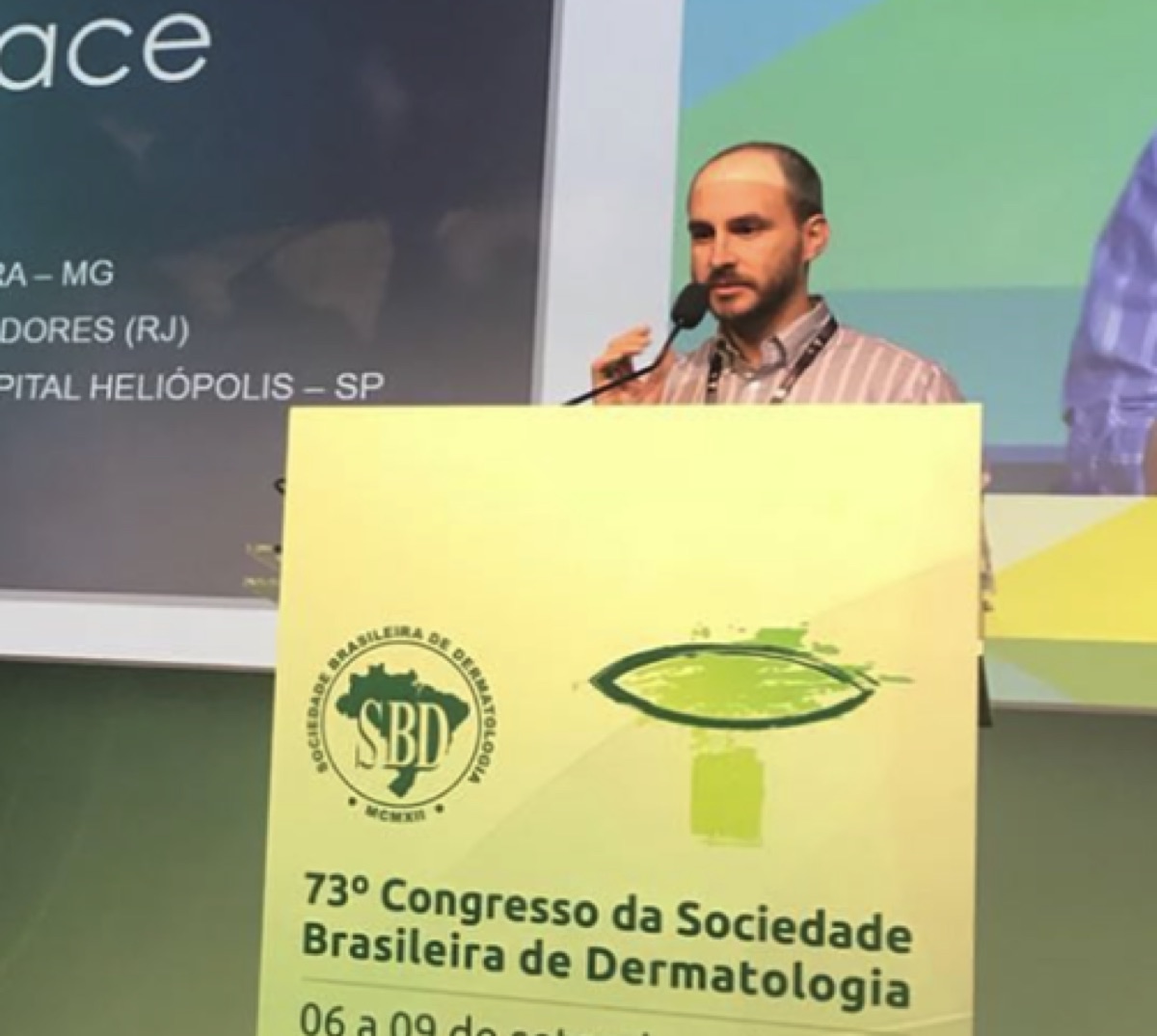 Dr. Roosevelt Rocha em congresso médico